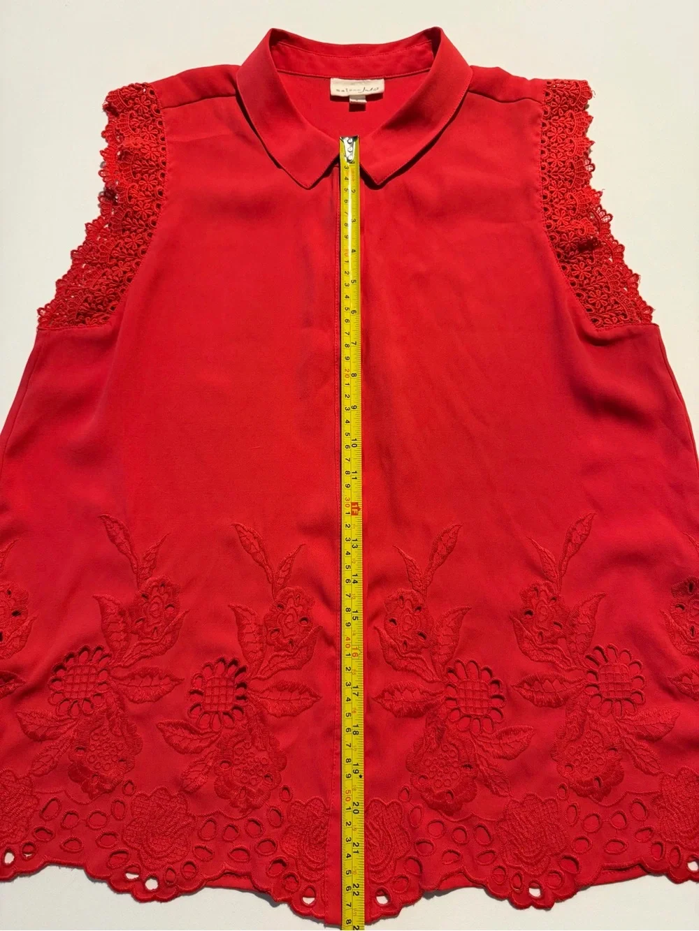 Maison Jules | Poppy Red Sleeveless Button Up Top, Eyelet, Lace Trim, Size L